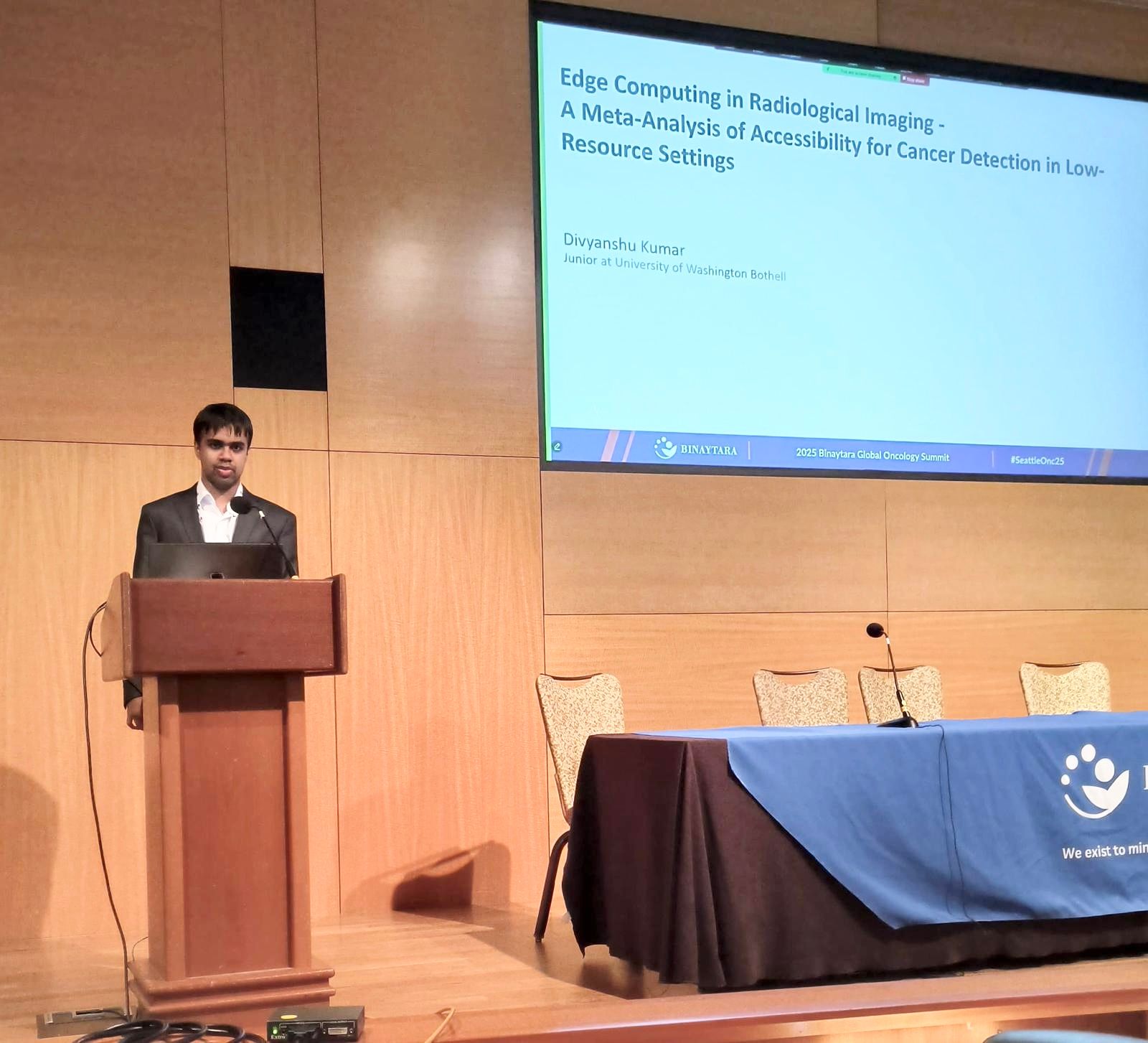 Divyanshu Kumar presenting at the Binaytara Global Oncology Summit.