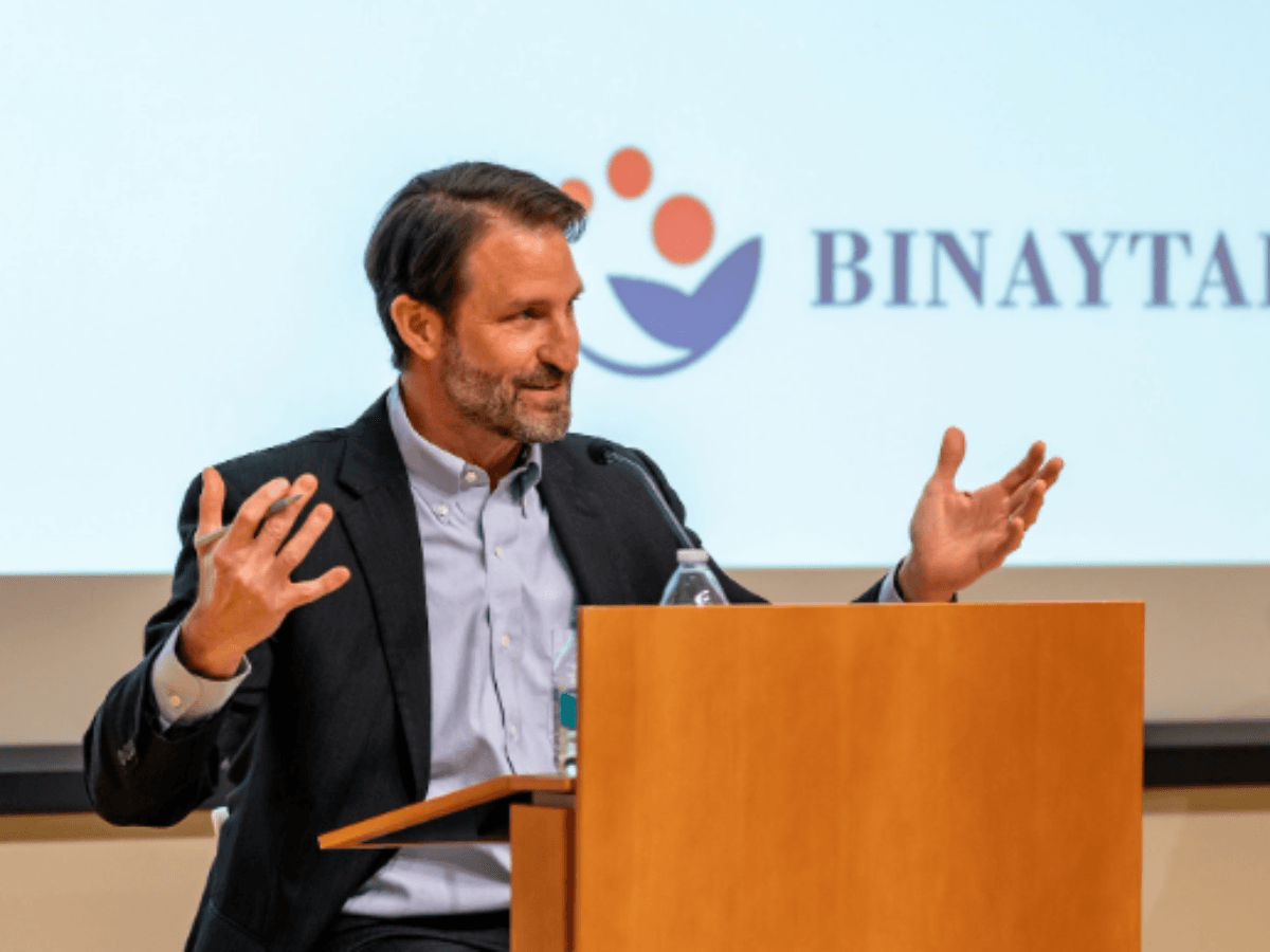 Dr. Alan Balch speaks at SCHD25 hosted by Binaytara