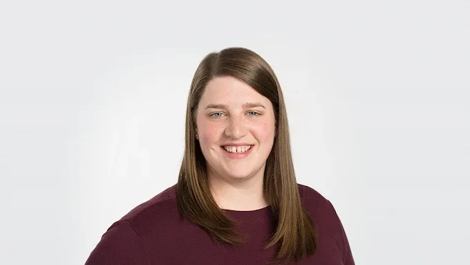 Dr. Becky Miller, PT, DPT, CLT-LANA, oncology physical therapist and lymphedema specialist at EvergreenHealth.