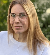 Vivian Scheidt, Director of Development and Sponsorships at Binaytara